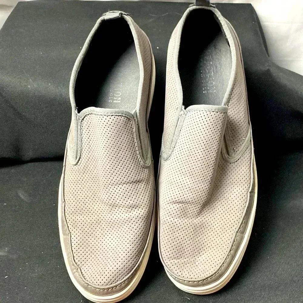 REACTION KENNETH COLE MENS SIZE 10.5 GRAY MAN MADE LEATHER DLIP ON‎ LOAFERS